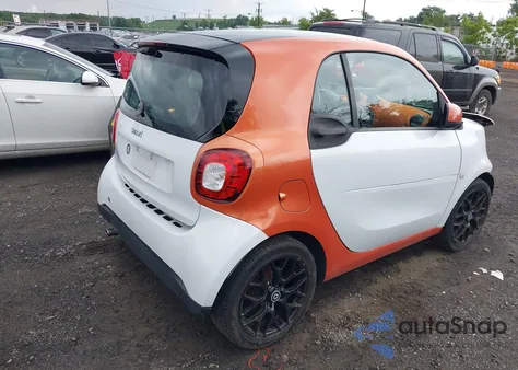 2016 Smart Fortwo из США, поврежденный, VIN WMEFJ5DAXGK054834